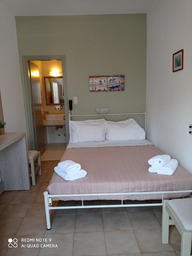 נאוסה Summer Shades Hotel - Ex Arkoulis מראה חיצוני תמונה