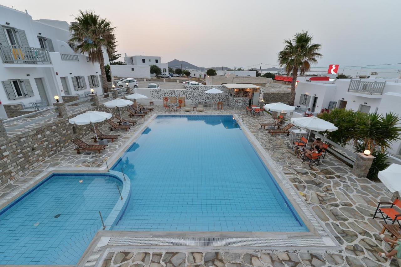 נאוסה Summer Shades Hotel - Ex Arkoulis מראה חיצוני תמונה