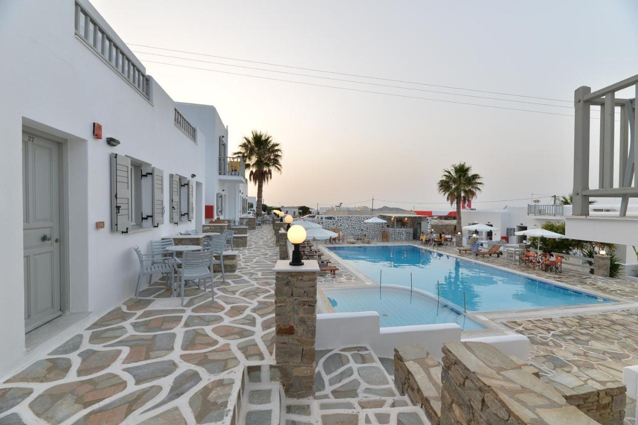 נאוסה Summer Shades Hotel - Ex Arkoulis מראה חיצוני תמונה