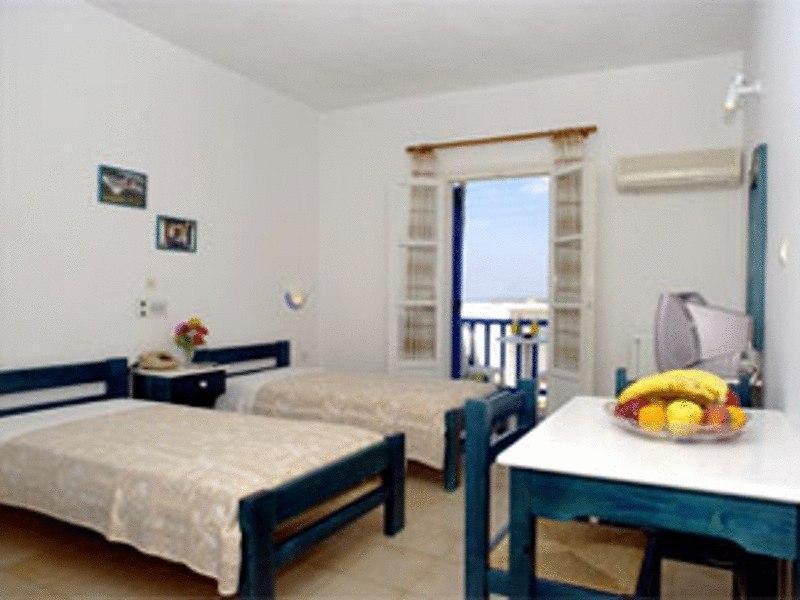 נאוסה Summer Shades Hotel - Ex Arkoulis מראה חיצוני תמונה