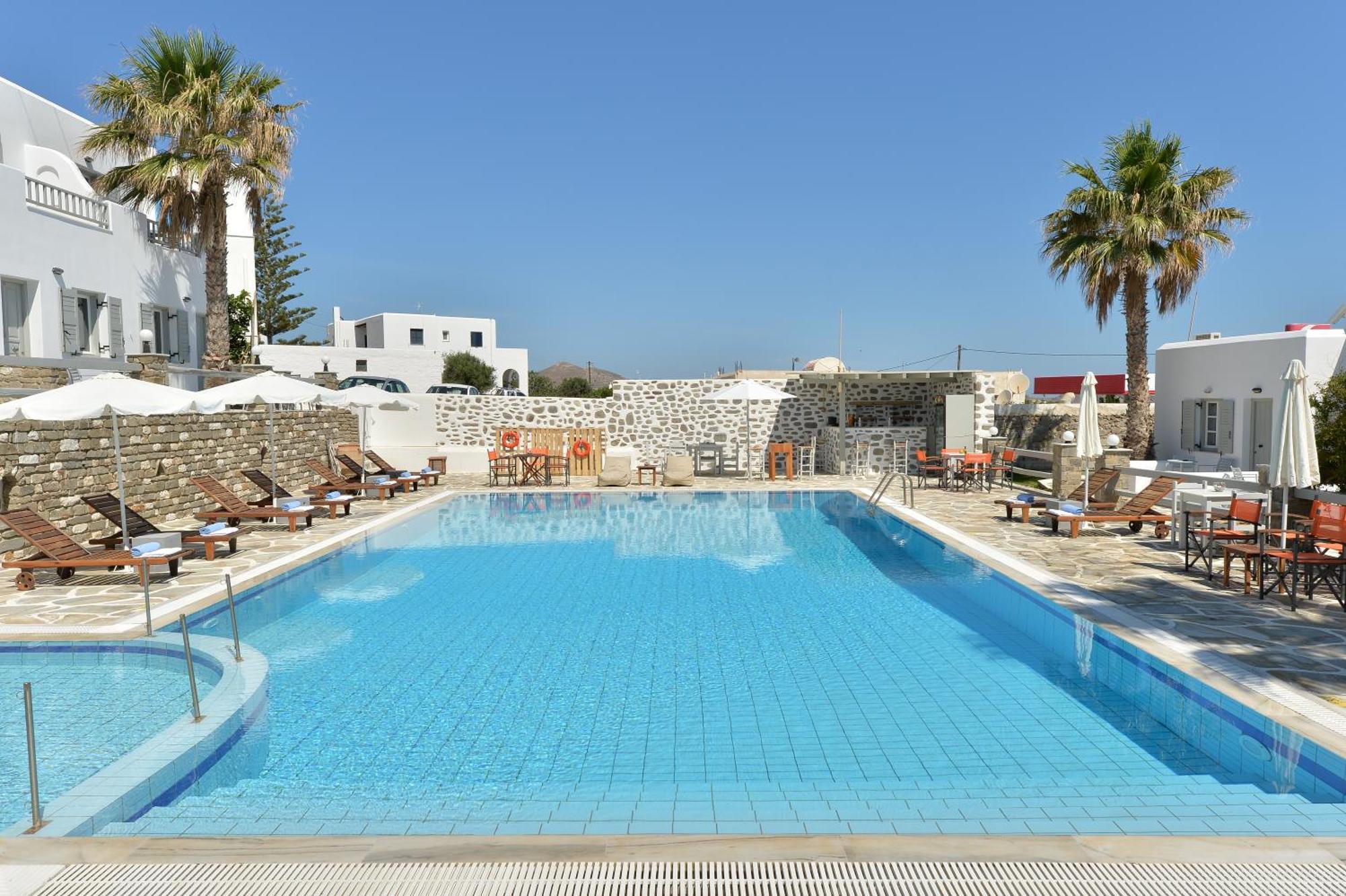 נאוסה Summer Shades Hotel - Ex Arkoulis מראה חיצוני תמונה